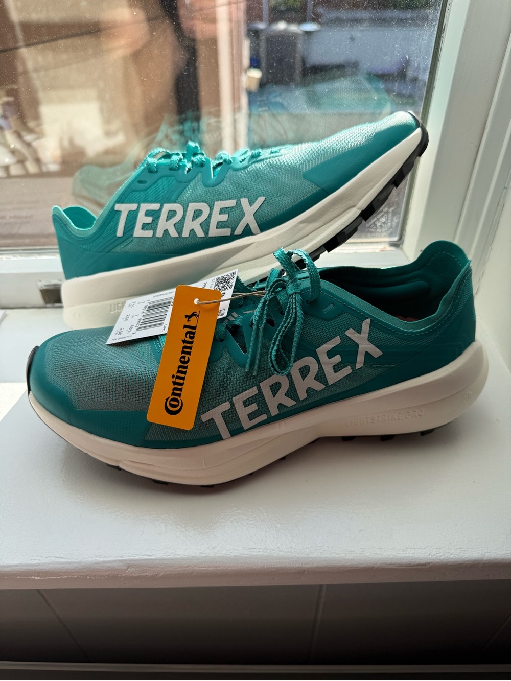 Terrex Agravic Speed Men’s Size 7.5 / Women’s 9